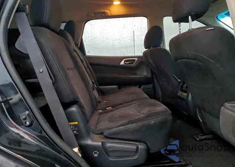 2016 Nissan Pathfinder S z USA, uszkodzony, nr VIN 5N1AR2MM2GC614247